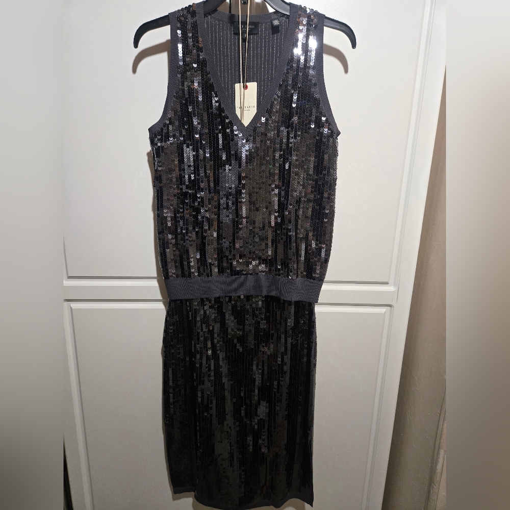Sequin Sleeveless Black 2pc Set.